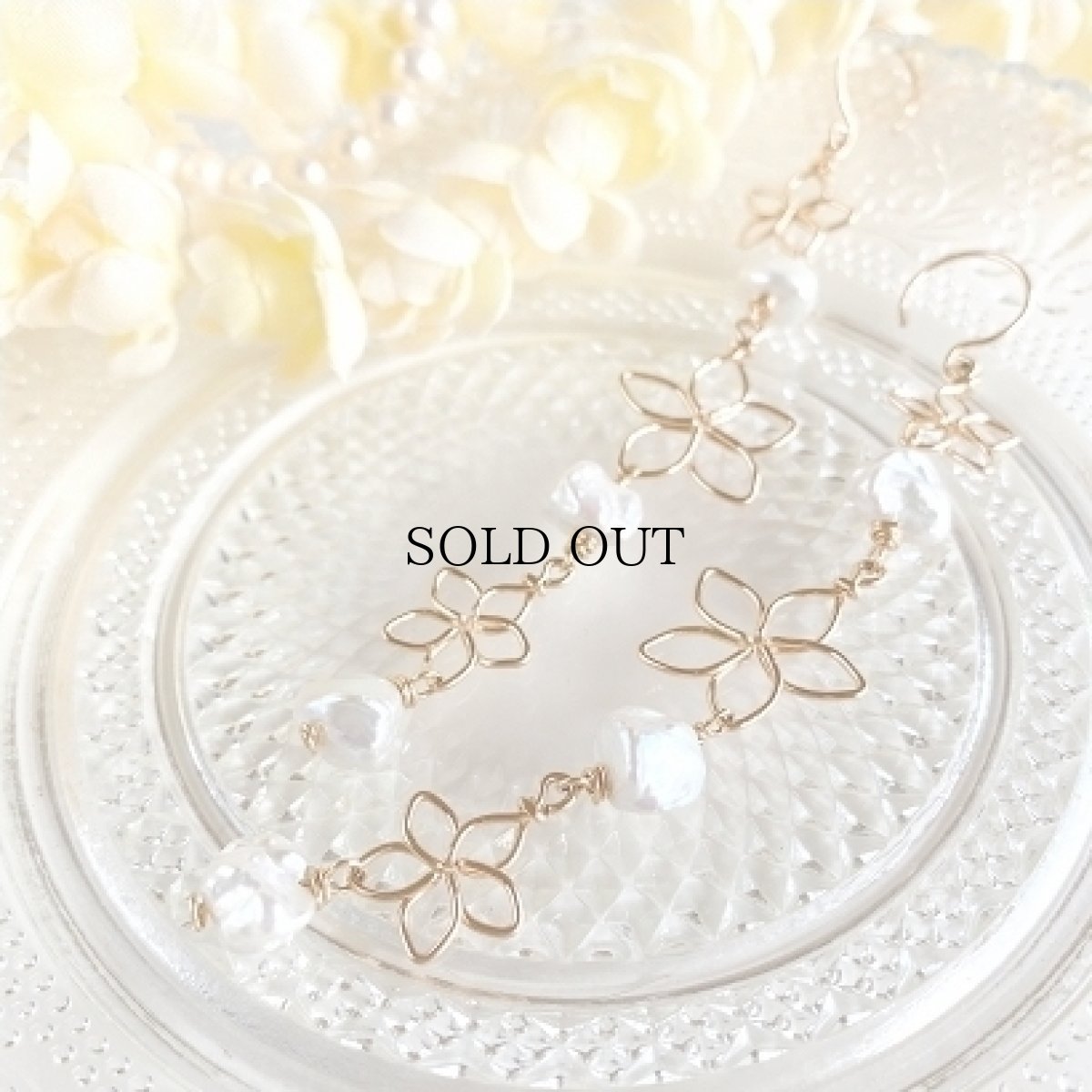 画像1: Keshi Pearl Plumeria Pierce/Earring (1)