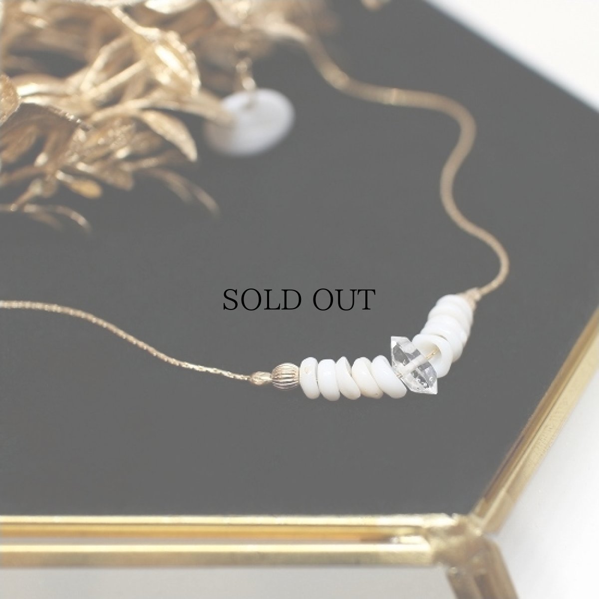 画像1: Puka Shell & Herkimer Diamond Necklace (1)